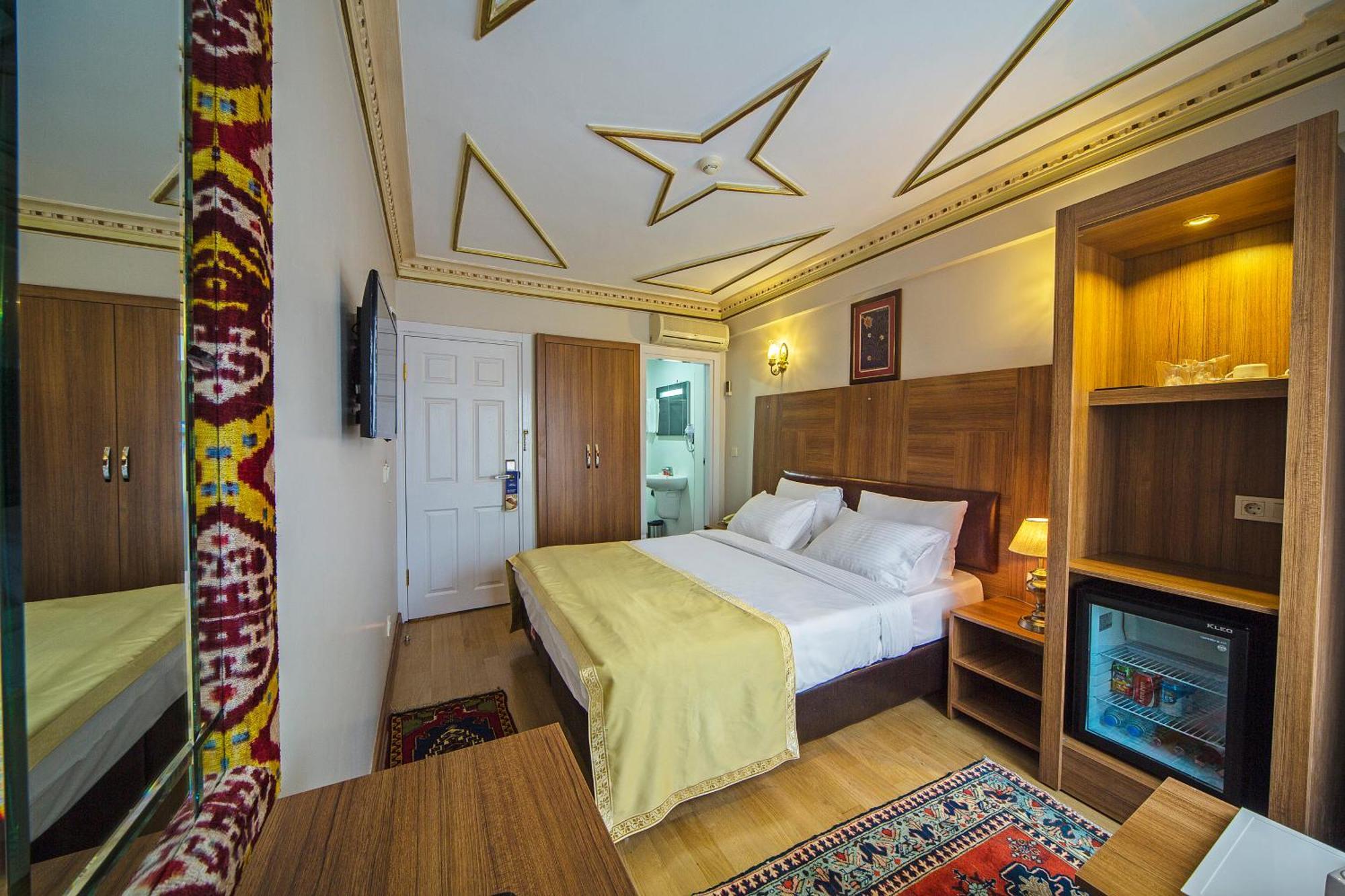 Apart Hotel Hippodrome — Photos 1